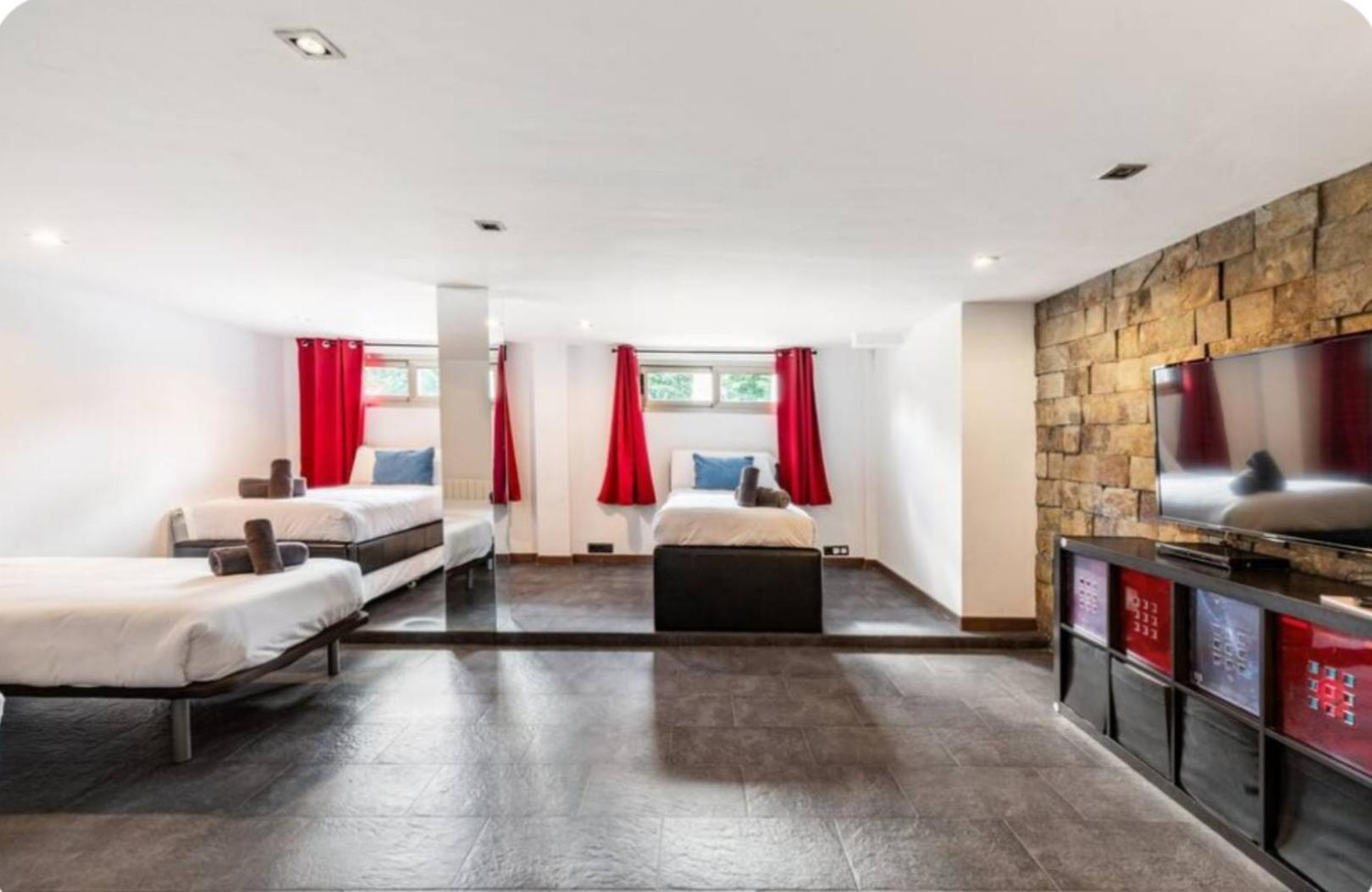Villa La Roca Madrid غواداراما المظهر الخارجي الصورة